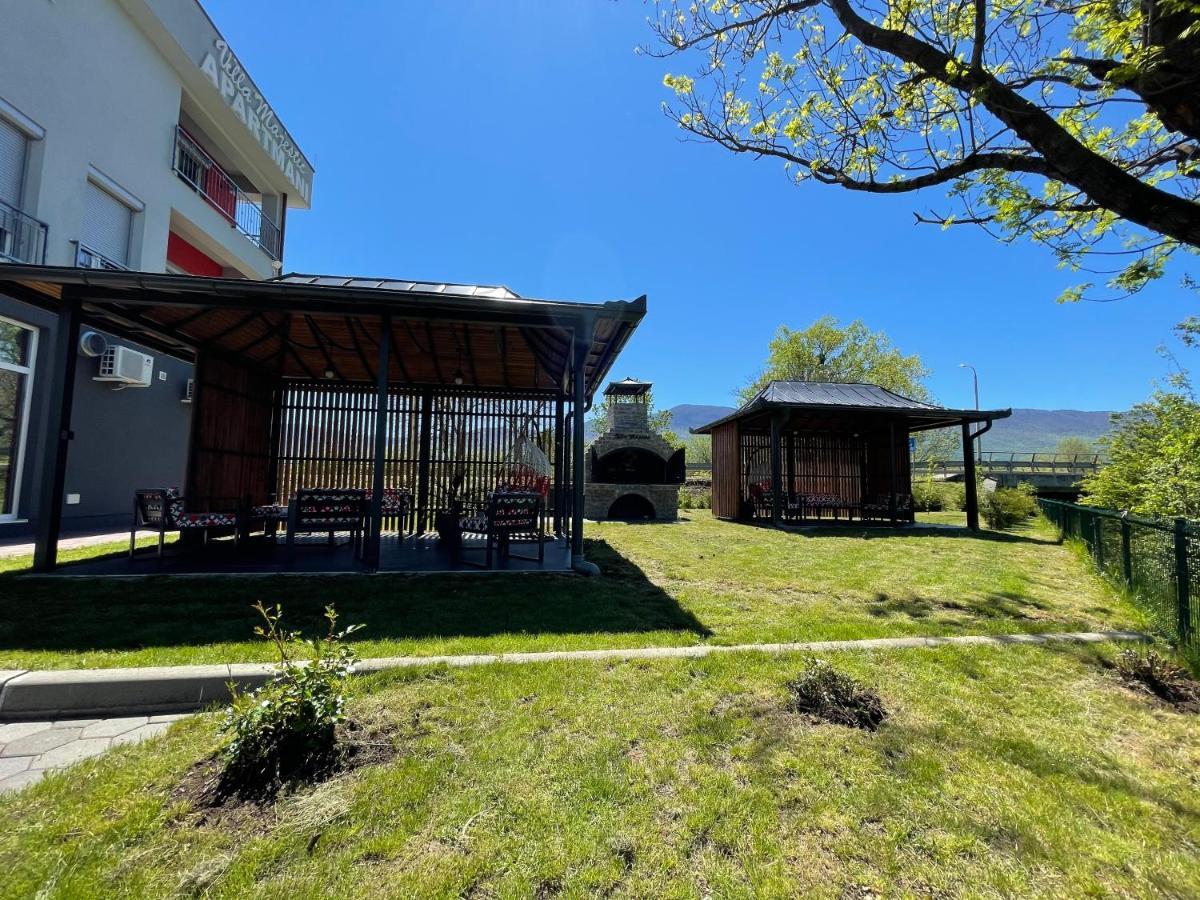Apartments And Rooms Villa Majestic Bihac Luaran gambar