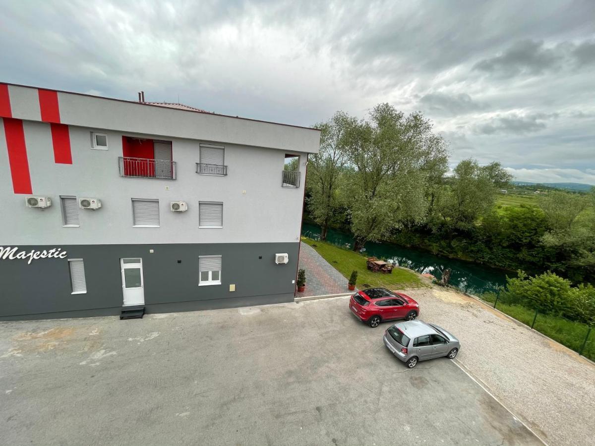 Apartments And Rooms Villa Majestic Bihac Luaran gambar