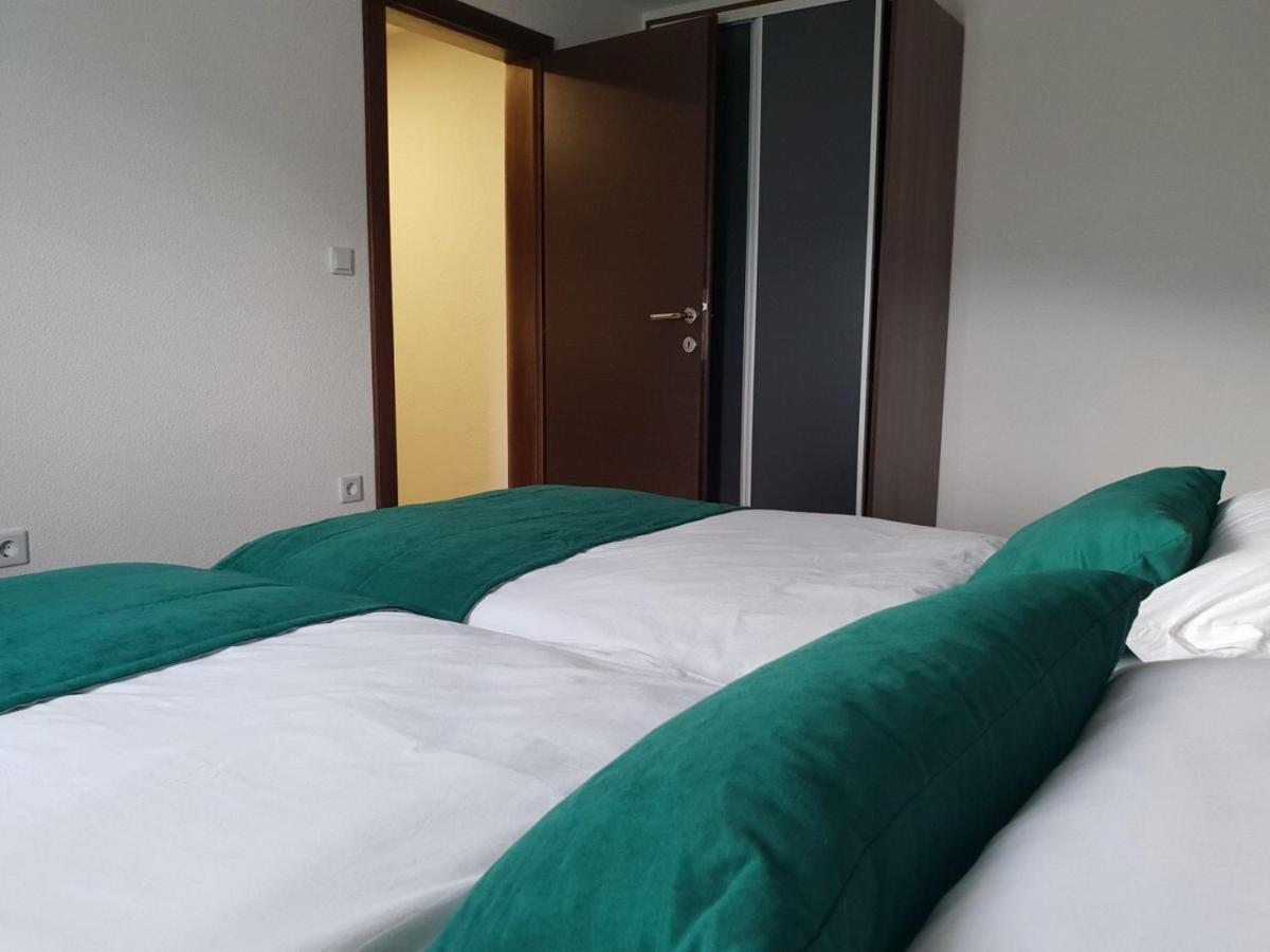 Apartments And Rooms Villa Majestic Bihac Luaran gambar