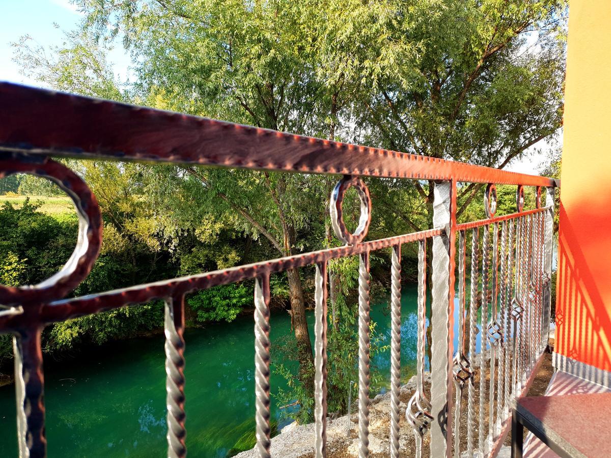 Apartments And Rooms Villa Majestic Bihac Luaran gambar