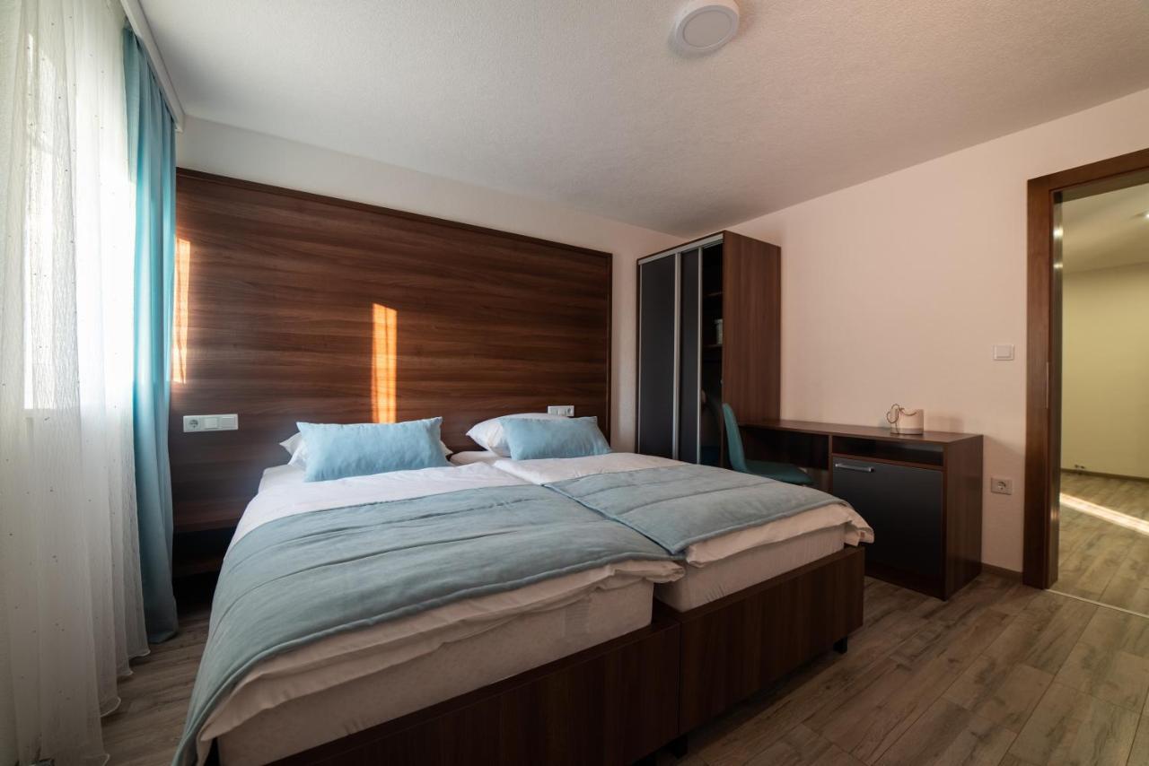 Apartments And Rooms Villa Majestic Bihac Luaran gambar